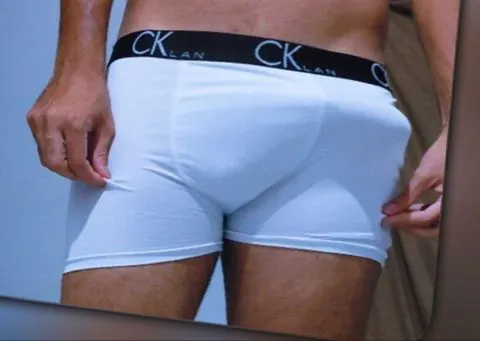 Sou homem, curto apenas mulheres.
Tenho local mas vou no local também, vem se deliciar.
Vem negociar comigo, quem sabe posso fazer até de graça se me convencer! Curto apenas mulheres!!!